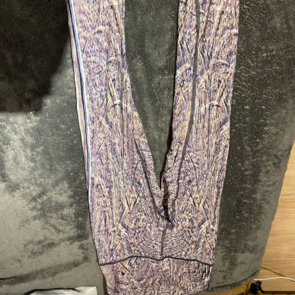 Lululemon print leggings
